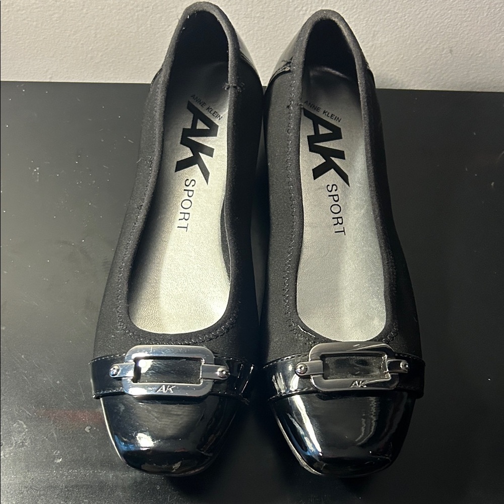 Anne Klein Black Patent Toe Flats